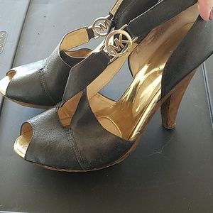 Michael Kors wood and leather strappy heels